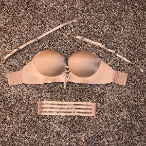 SOLD ✨ NWOT PULL STRING PUSH UP STRAPLESS BRA